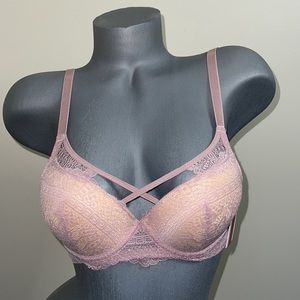 PUSH UP LACE GENTLE T-SHIRT BRA UNDERWIRE. ILYS LUMIE BRAND. NWT